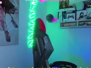 milley-rose's Live Sex Cam Show
