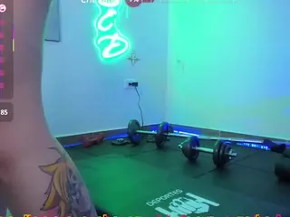 milley-rose's Live Sex Cam Show