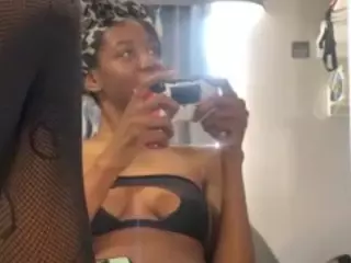 Rubi Vixxen's Live Sex Cam Show