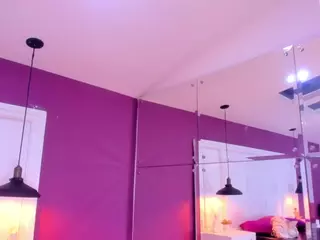 SilvanaCapelli's Live Sex Cam Show