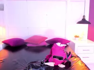 SilvanaCapelli's Live Sex Cam Show