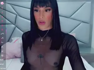 AlanaBekeer's Live Sex Cam Show