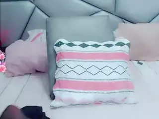 AlanaBekeer's Live Sex Cam Show