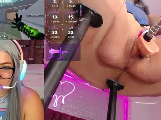 AlessiaDouce's Live Sex Cam Show
