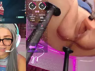 AlessiaDouce's Live Sex Cam Show
