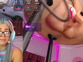 AlessiaDouce's Live Sex Cam Show