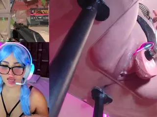 AlessiaDouce's Live Sex Cam Show