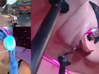 AlessiaDouce's Live Sex Cam Show