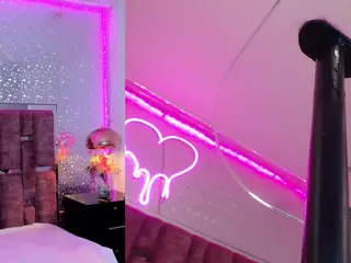 AlessiaDouce's Live Sex Cam Show