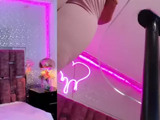 AlessiaDouce's Live Sex Cam Show