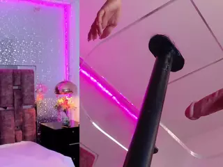 AlessiaDouce's Live Sex Cam Show