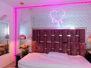 AlessiaDouce's Live Sex Cam Show