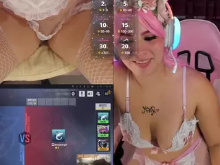AlessiaDouce's Live Sex Cam Show