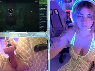 AlessiaDouce's Live Sex Cam Show