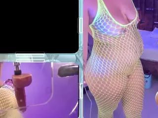 AlessiaDouce's Live Sex Cam Show