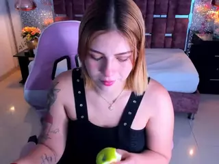 AlessiaDouce's Live Sex Cam Show