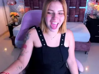 AlessiaDouce's Live Sex Cam Show