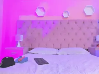 AmatiistaLux's Live Sex Cam Show