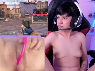Charlie-Taylor's Live Sex Cam Show
