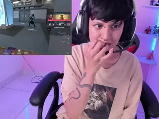 Charlie-Taylor's Live Sex Cam Show