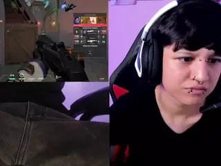 Charlie-Taylor's Live Sex Cam Show