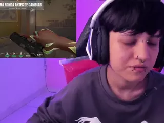 Charlie-Taylor's Live Sex Cam Show