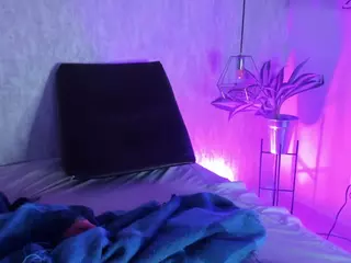jazmiin-z-bigass's Live Sex Cam Show