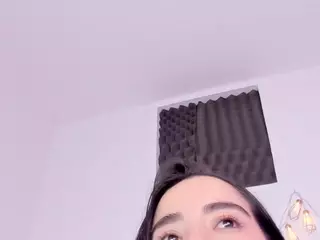 Martina-Babe's Live Sex Cam Show