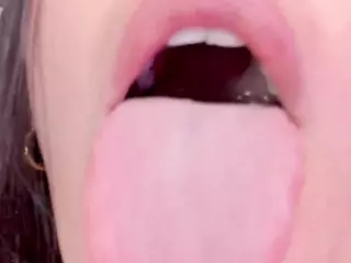 Martina-Babe's Live Sex Cam Show