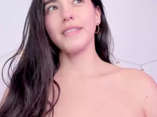 Martina-Babe's Live Sex Cam Show