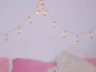 Martina-Babe's Live Sex Cam Show