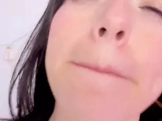 Martina-Babe's Live Sex Cam Show