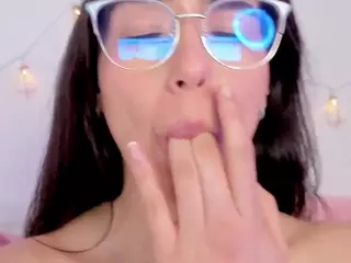 Martina-Babe's Live Sex Cam Show