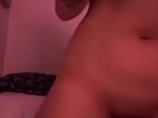 Cowgirlcarmin's Live Sex Cam Show