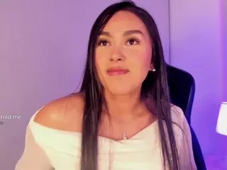 Cameliaa-Smiith's Live Sex Cam Show