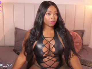 nicoleth18's Live Sex Cam Show