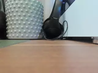 EmyBreak's Live Sex Cam Show