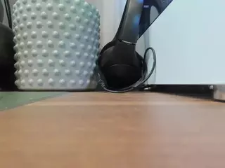 EmyBreak's Live Sex Cam Show