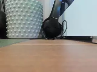 EmyBreak's Live Sex Cam Show