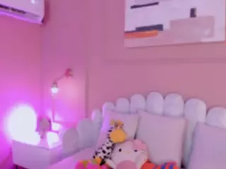 mia-mileer's Live Sex Cam Show