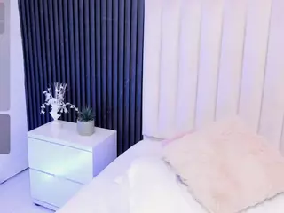 TiffanyJaccksonn's Live Sex Cam Show