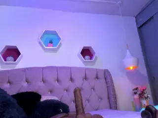 ZoeHilton's Live Sex Cam Show