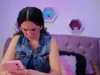 ZoeHilton's Live Sex Cam Show