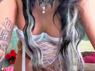 AngellBlackxxx's Live Sex Cam Show