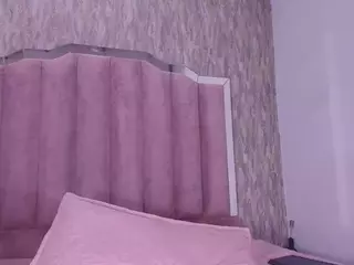 bombismss's Live Sex Cam Show