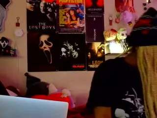 FunSized Doll's Live Sex Cam Show