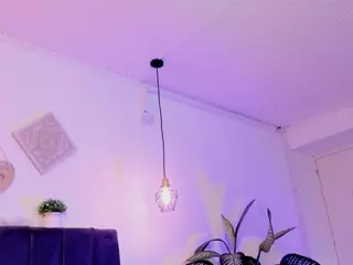 aihnoa-split's Live Sex Cam Show