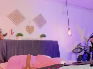 aihnoa-split's Live Sex Cam Show