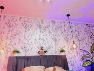 aihnoa-split's Live Sex Cam Show