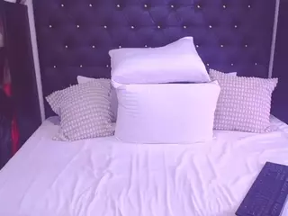 TaboodirtyLove's Live Sex Cam Show